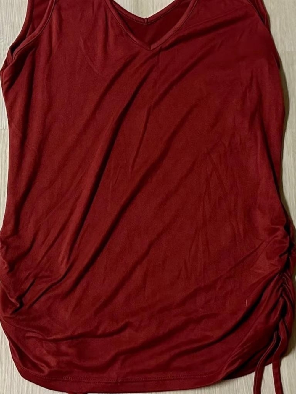V-Neck Ruched Side Tank Top - Deep Red - Picture 2 of 4